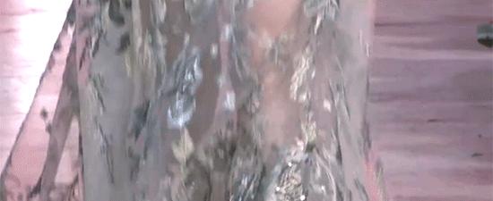 昆凌唐嫣谁漂亮,昆凌婚纱和baby婚纱