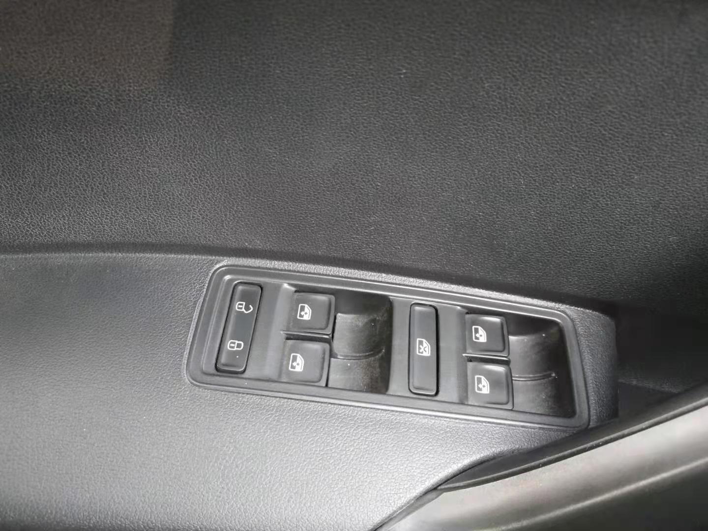 一万公里的新桑塔纳的优缺点,2023桑塔纳用车感受