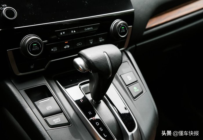 年度紧凑型suv推荐全新本田cr-v,2020款本田cr-v更精致更好看