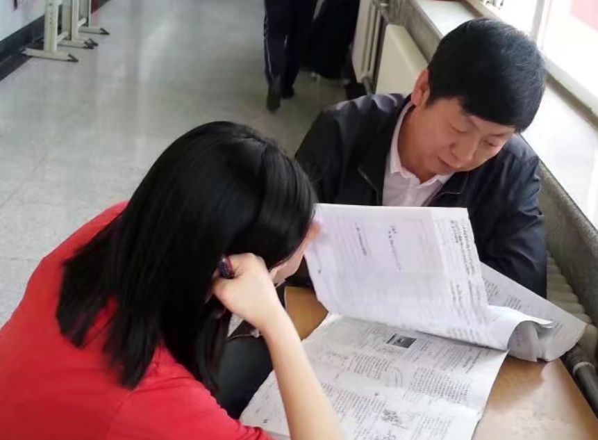 44中学金光太:以身示范、潜移默化总比枯燥的说教更有效