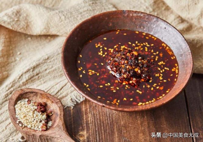 最香辣椒油的秘制方法,怎么调制辣椒油