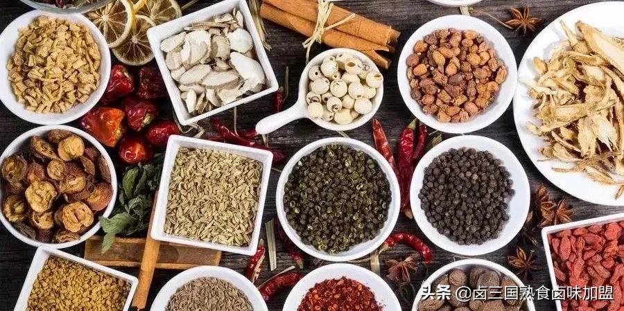 卤三国集团本源卤味,卤三国本源卤味店