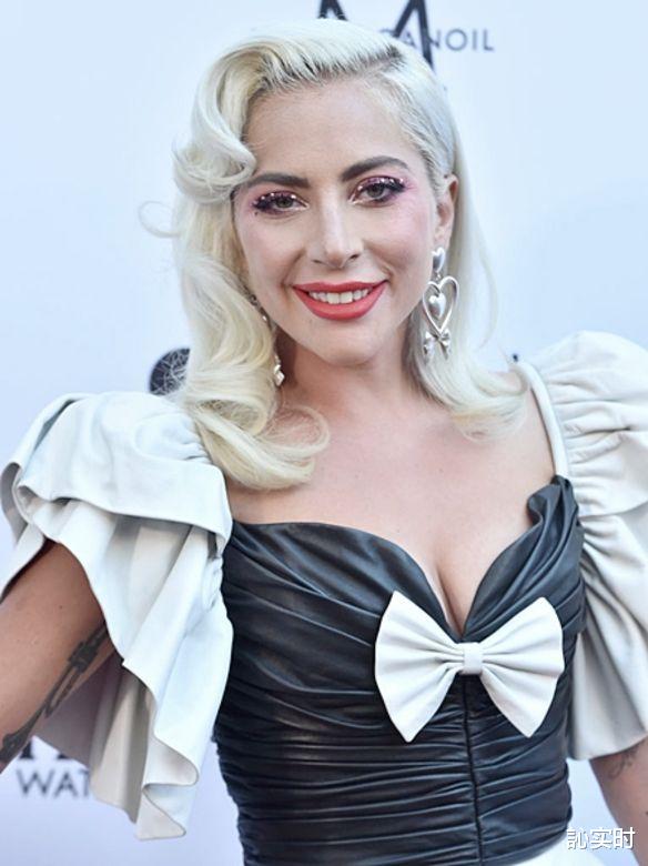 ladygaga现任男友,ladygaga现男友