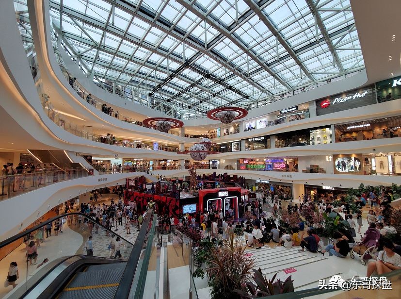 商业巨头为何纷纷离场,商业大佬们退场的原因