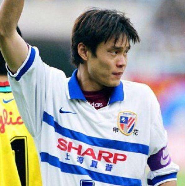 00后足坛新星后卫,足球00后新星后卫