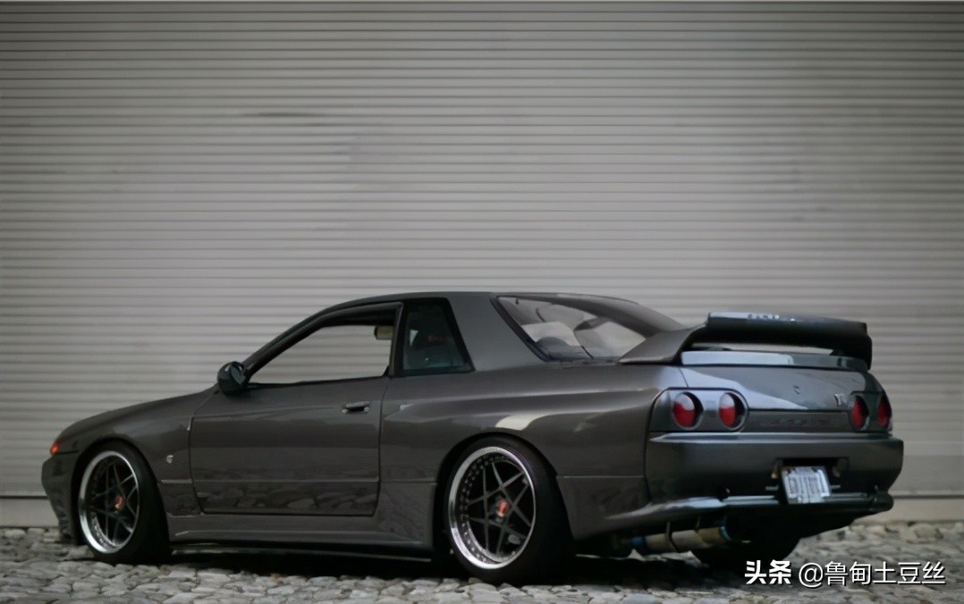 什么车可以改日产r32,日产r32爆改低趴