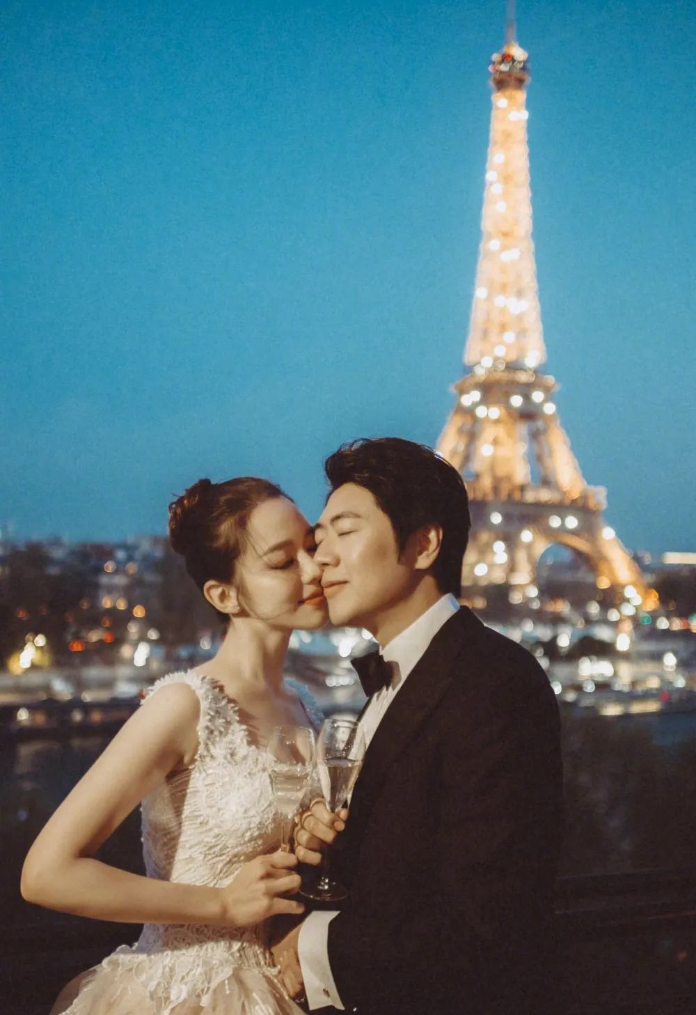 从希尔顿大小姐到舒淇，最美的婚纱从不只有一种模样