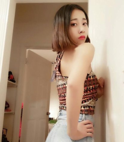 23岁短跑女神葛曼棋,为何比赛用布遮掩腰部?私密纹身是只梅花鹿