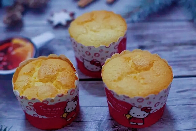 蓬松暄软纸杯蛋糕,纸杯蛋糕宣软不塌陷