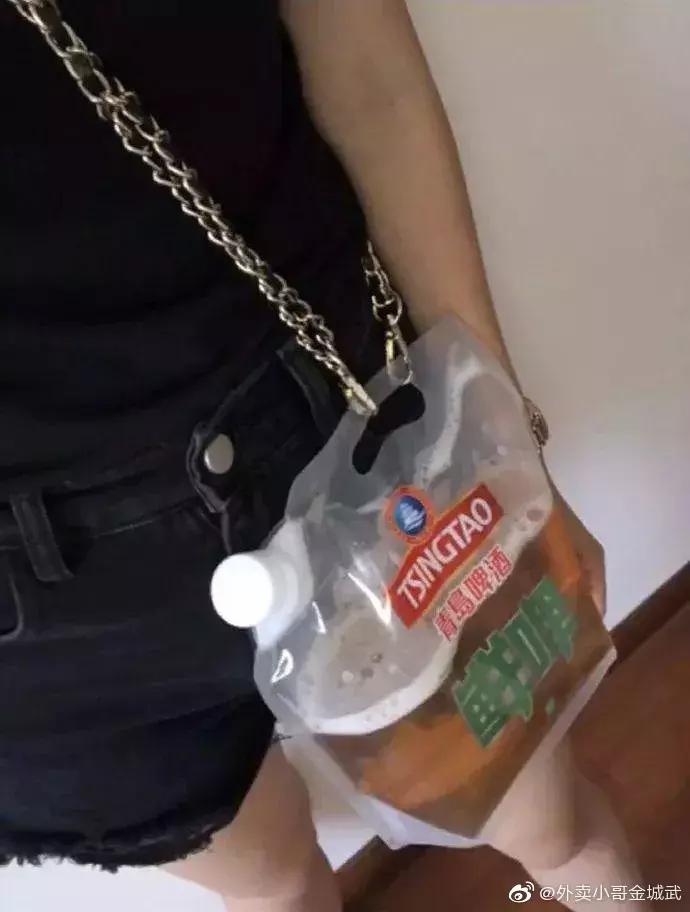 青岛啤酒易拉罐包包,青岛新款啤酒袋子