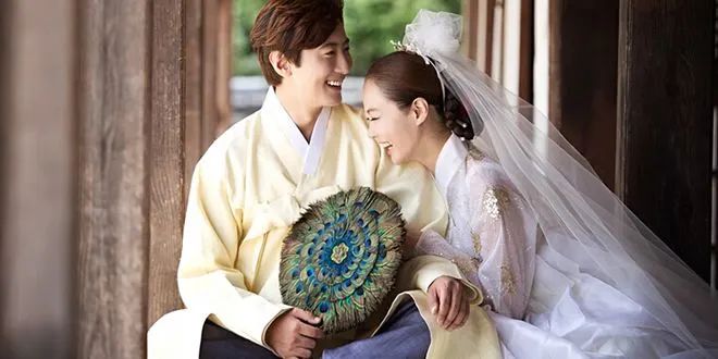 深扒远嫁中国的两位韩国媳妇，蔡琳和秋瓷炫，为什么境遇云泥之别