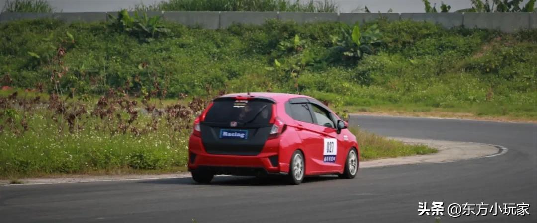 爆改的菱帅下赛道,菱帅200匹下赛道