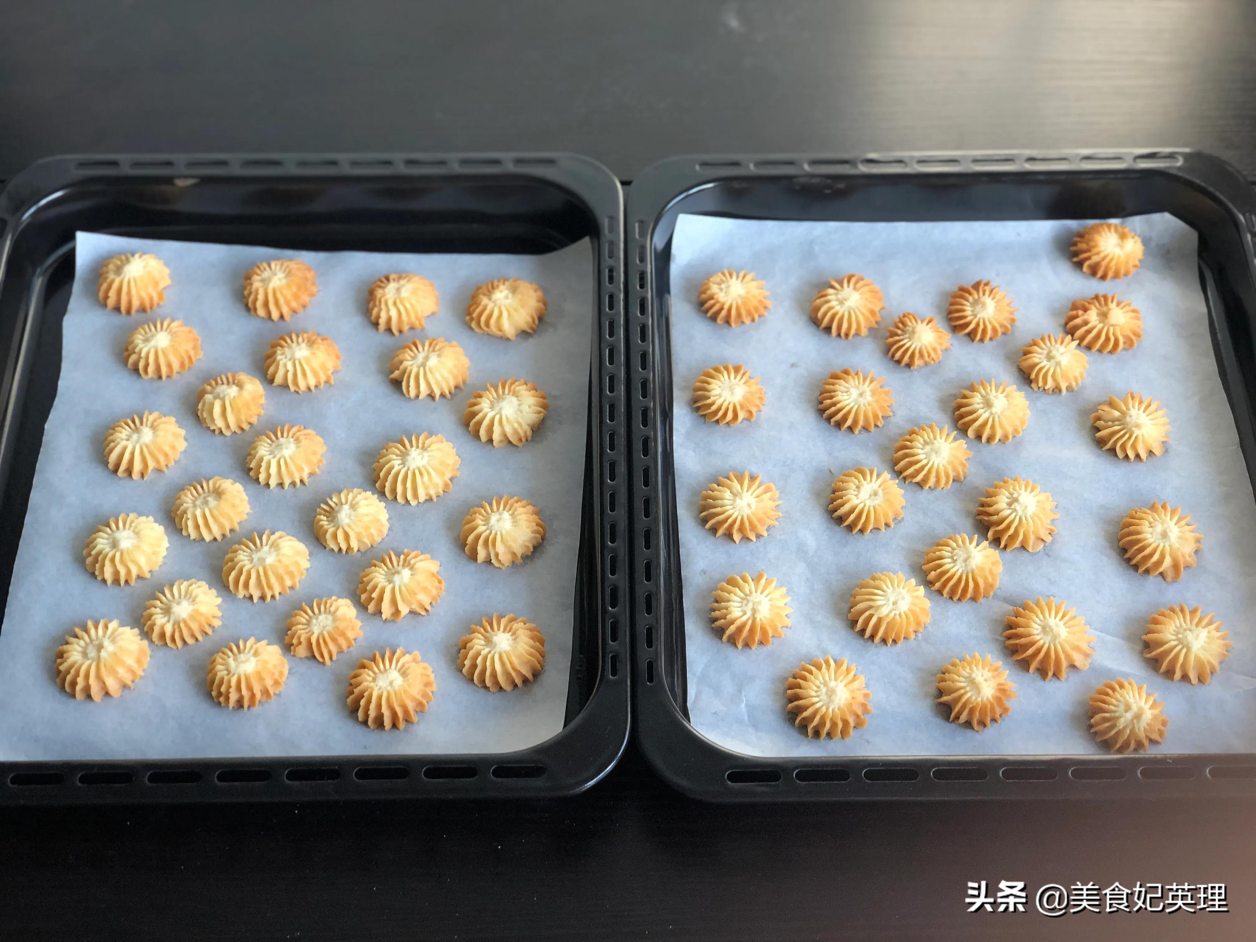 曲奇饼干要怎么挤出来才好看,如何让曲奇饼干更酥脆