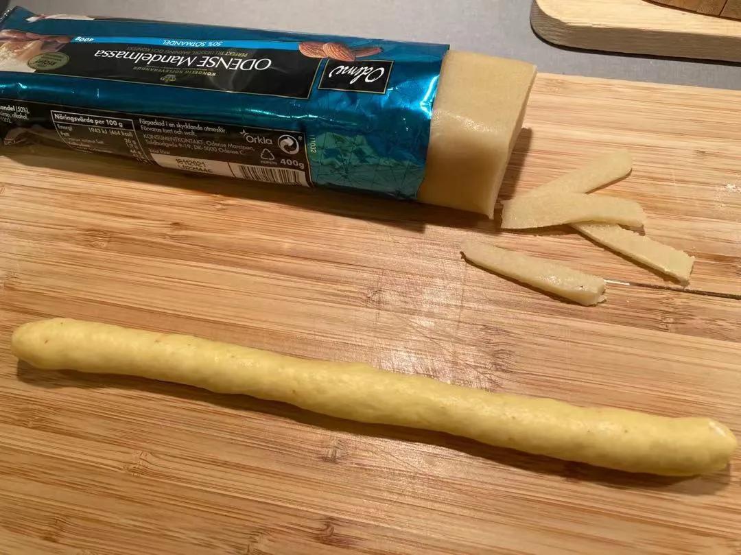 瑞典文化：露西亚节跟阿文学做露西亚猫