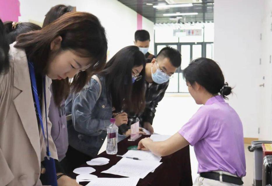 985护理专业值得上吗,985和211院校的护理专业