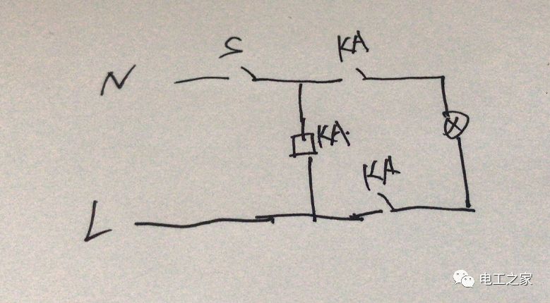 断电后灯还微微发亮怎么回事,灯断电之后还微亮怎么回事