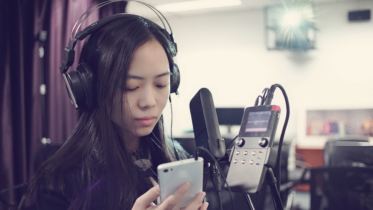 直播k歌神器麦克风带音响带投影,直播k歌神器麦克风带音响