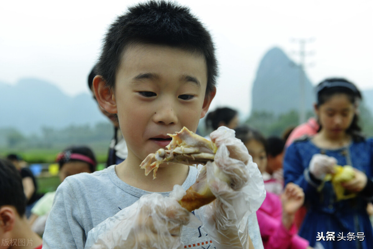 广东湛江这个城市怎么样,广东湛江市是沿海城市吗