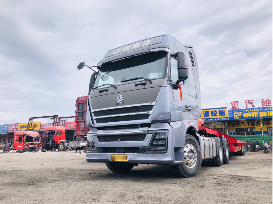 重汽豪沃HOWOTH7牵引车,重汽amt第七代16挡完整操作