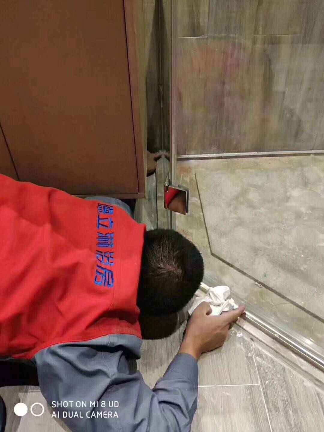 德立淋浴房优点和缺点,德立淋浴房品质介绍