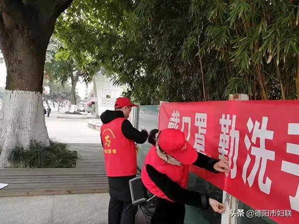 巾帼志愿者撑起抗疫防疫半边天,抗疫志愿者为出征勇士护小家