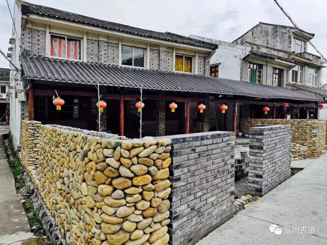 平阳鸣山古村落图片,千年古村平阳县鸣山村古城夜景