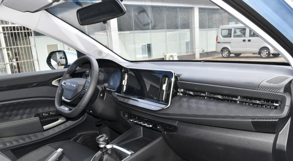 为二孩家庭打造的家用车，魔术座椅6、7座任选，8万多能买