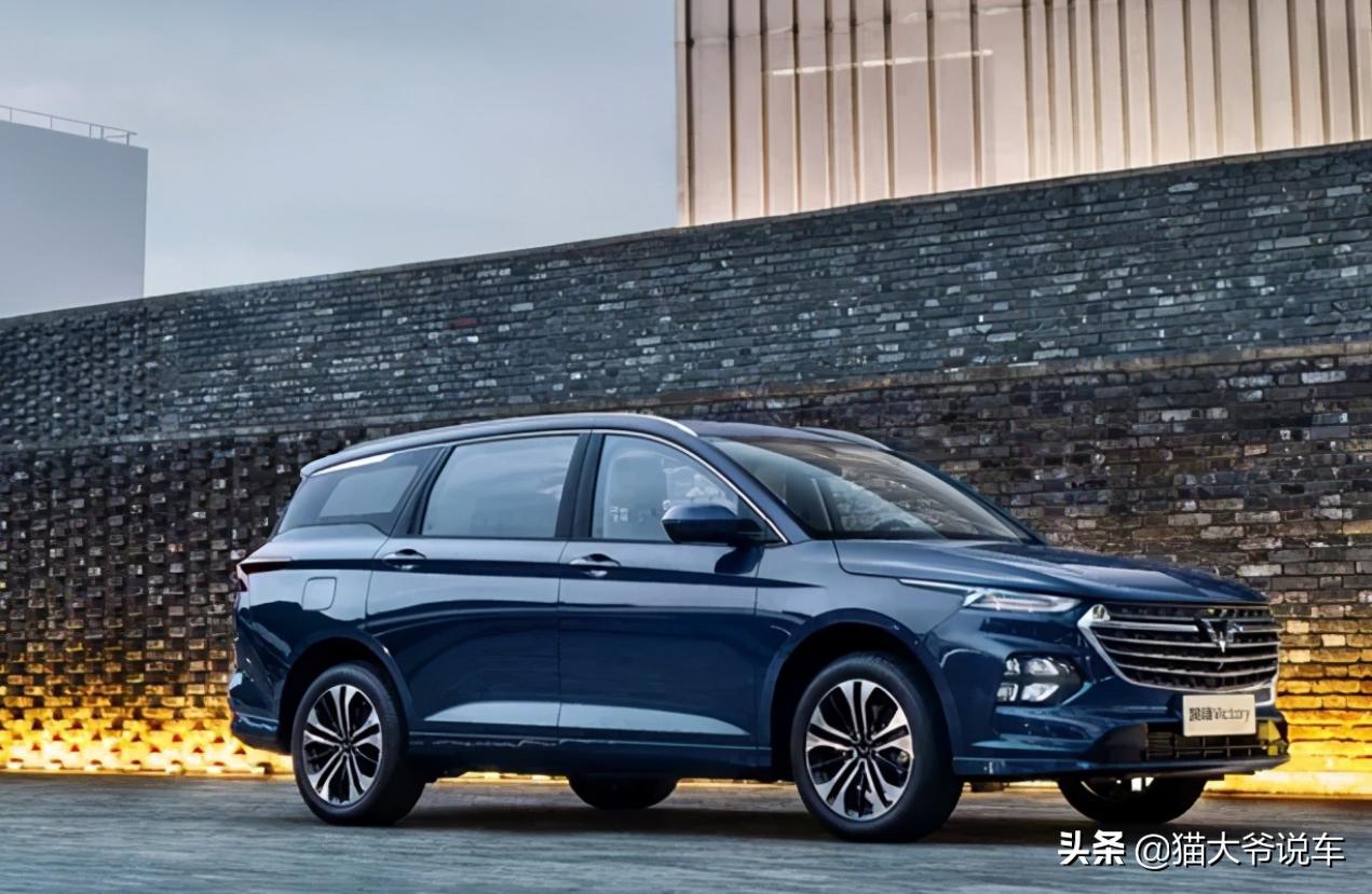 最新款5.58万的五菱宏光,五菱宏光最新款6万左右