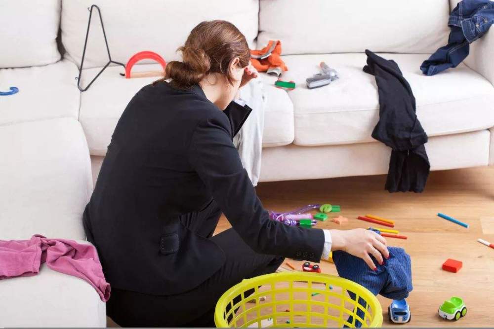 全职妈妈孩子就是自己的一切,全职妈妈很悲哀