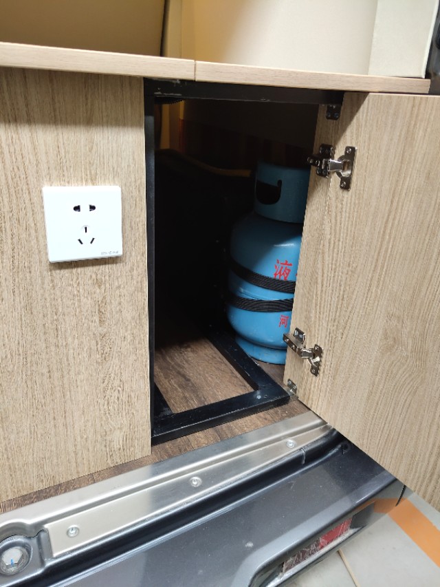 适合两人出游的房车,适合2人旅行的b型手动挡房车