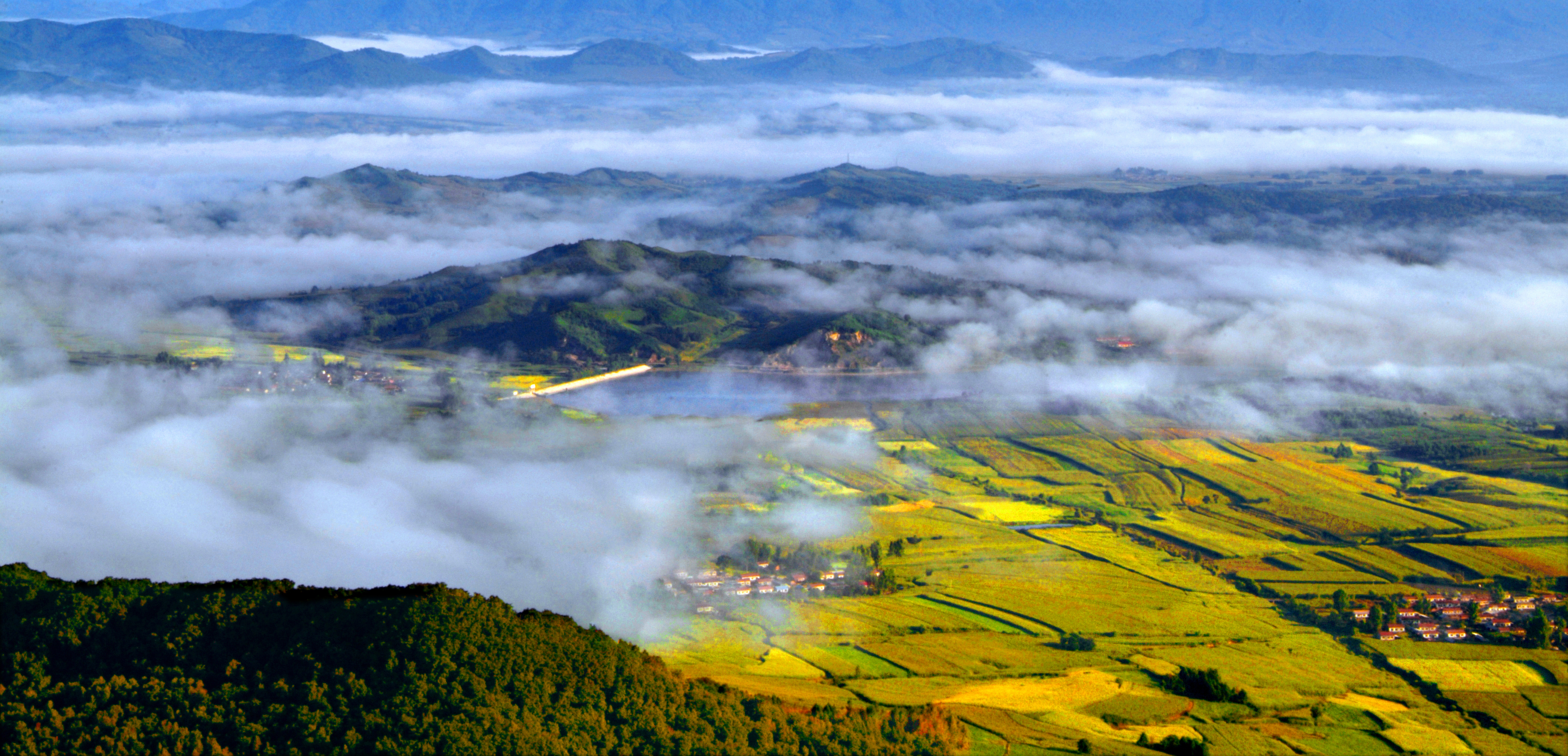 康熙一生巡访几次,康熙帝三次亲征的路线