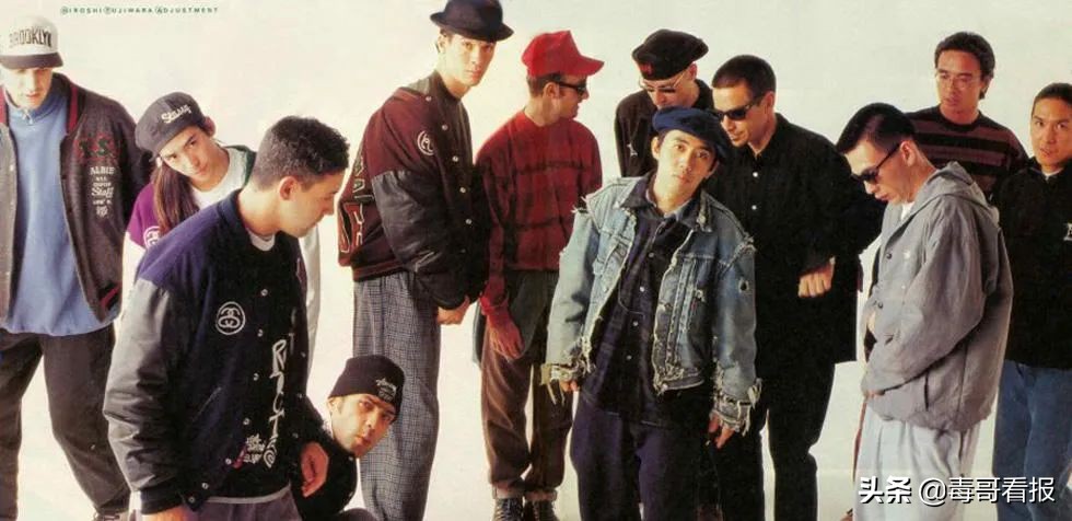 棒球夹克怎么穿好看,如何选棒球服男