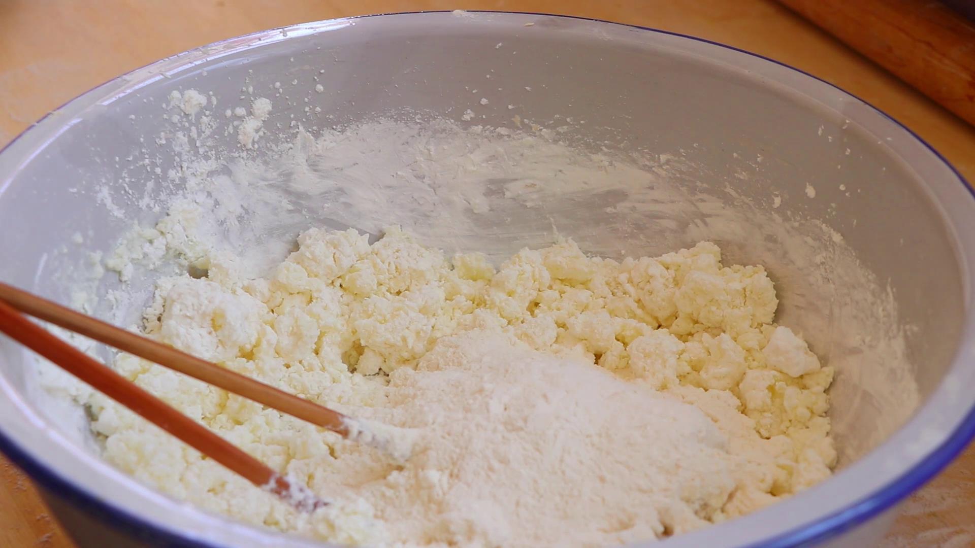 豆角焖面怎么做才不粘,手擀面豆角焖面如何让面条不粘