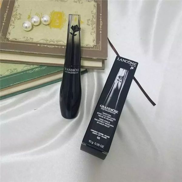 日常彩妆推荐新手用哪款好用,彩妆推荐及拔草款怎么用的