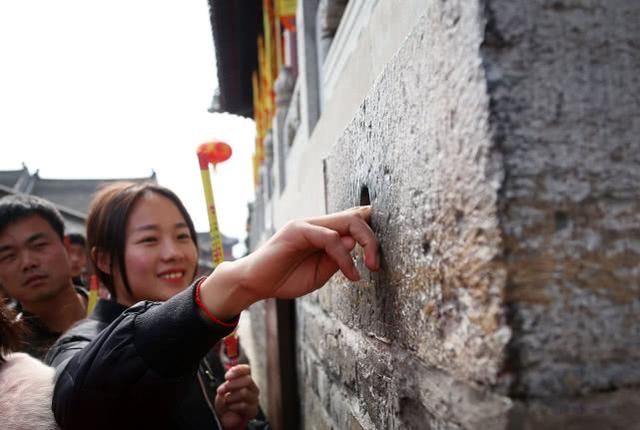 世上最脏的石头是哪个,全球最脏石头排行榜