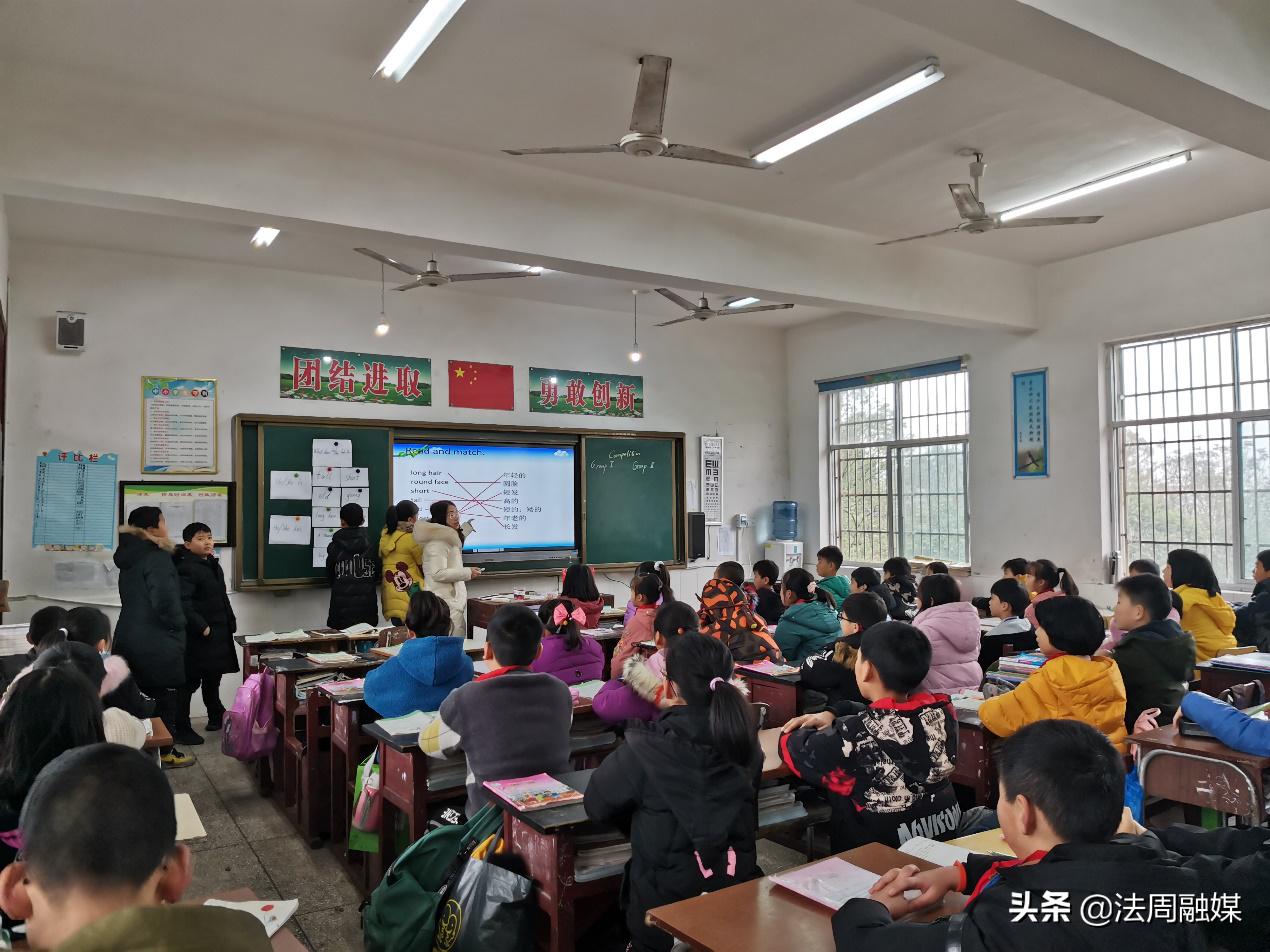 桃源县浯溪河中学开展第三届“星火杯”教师教学比武活动