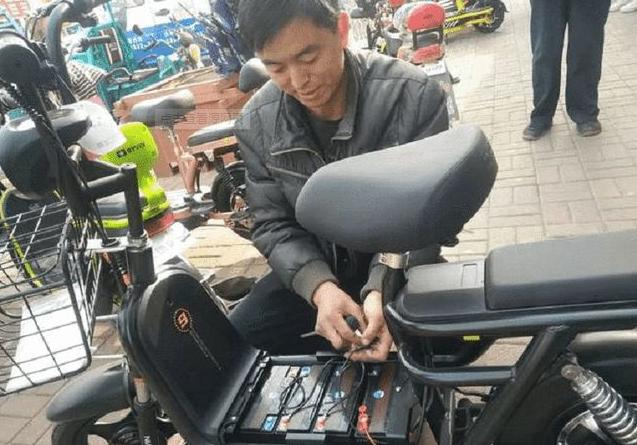 电瓶车换新电瓶都是翻新的吗,电动车电池黑幕