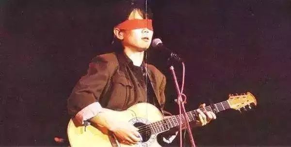 看完这篇文章，你就可以跟“内行”的朋友一起侃《乐队的夏天》啦