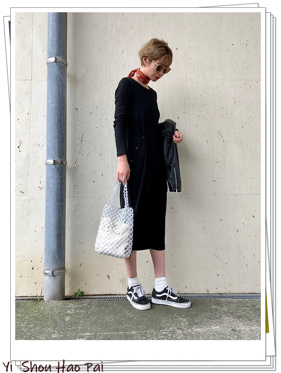 现在单肩包日系搭配look,手袋整体造型给你6款今秋包包