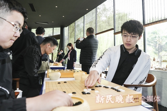 新老朋友因围棋在同里相聚属于天元赛的美妙“棋”缘依然未完待续