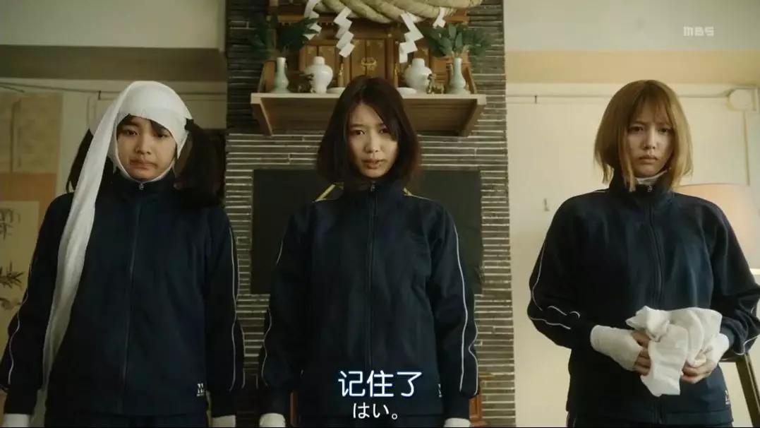 岛国片就是脑洞奇葩，居然让黑帮男子变性成萌妹去出道？