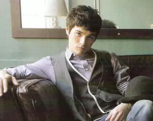 郭敬明和剧版小时代闹翻采访,郭敬明小时代被怼