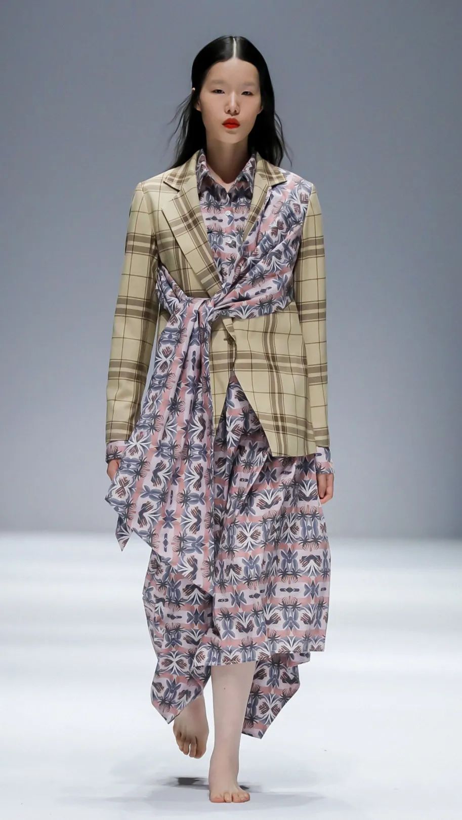 2021秋季流行款式风格,趋势2022春夏八大流行款式设计