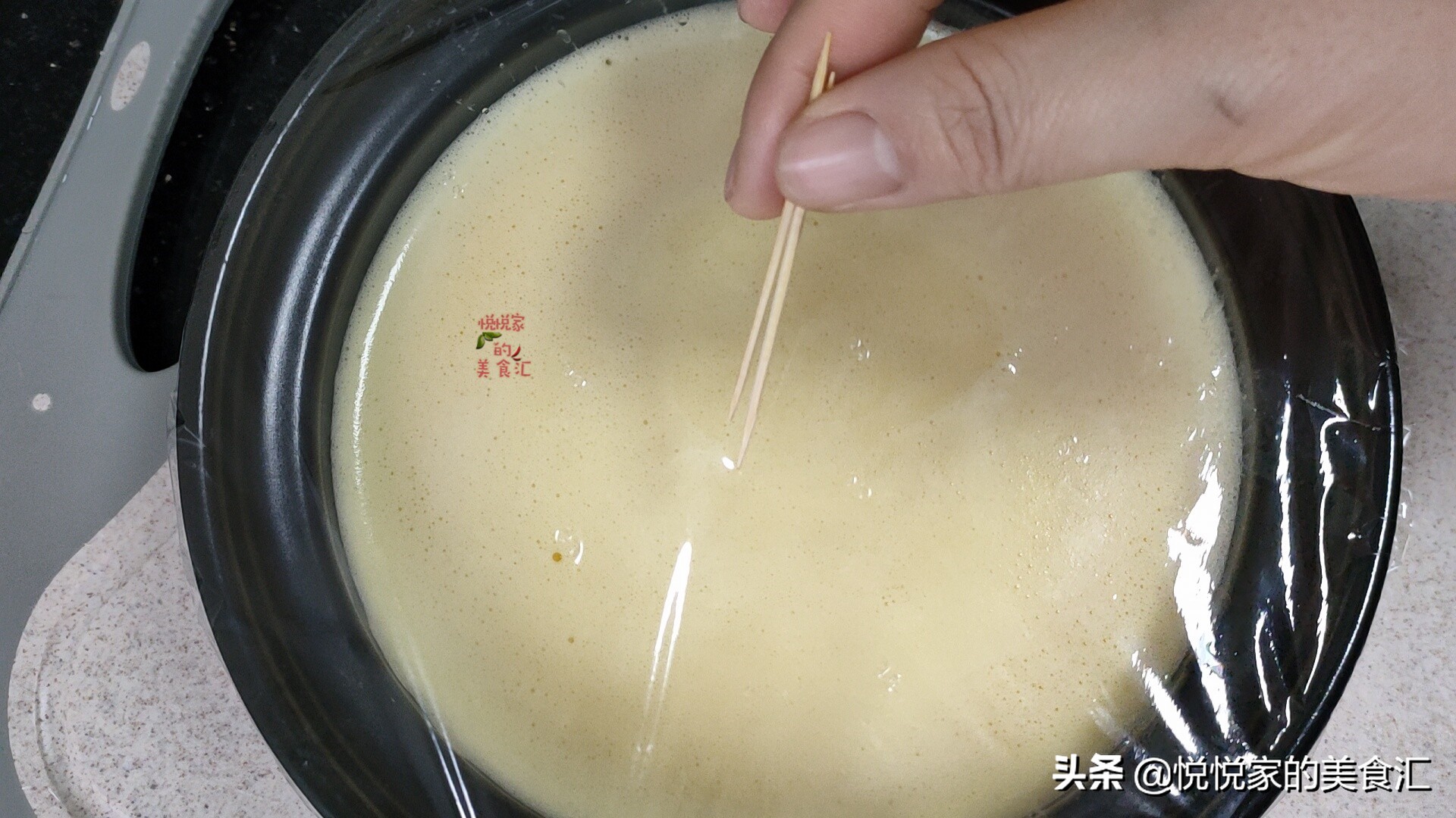 鸡蛋羹怎么蒸才更嫩更好吃,鸡蛋羹如何蒸得又滑又嫩