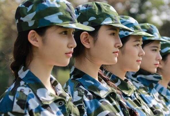 大一新生军训不过怎么办,学生军训和训练方法