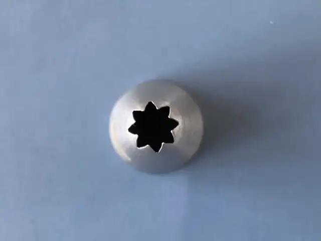 没有裱花袋裱花嘴泡芙奶油怎么挤,奶油裱花嘴怎么自做