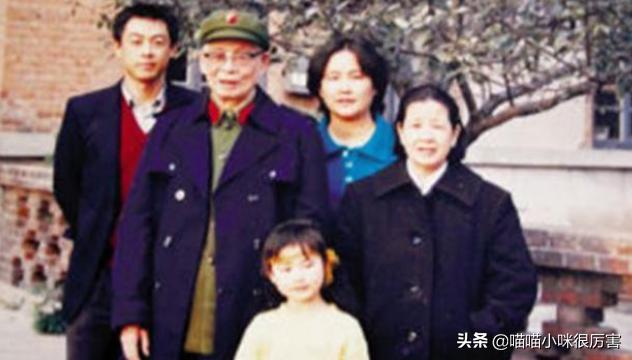 与法拉利总裁谈恋爱的朱珠,朱珠和法拉利太子爷恋爱了吗