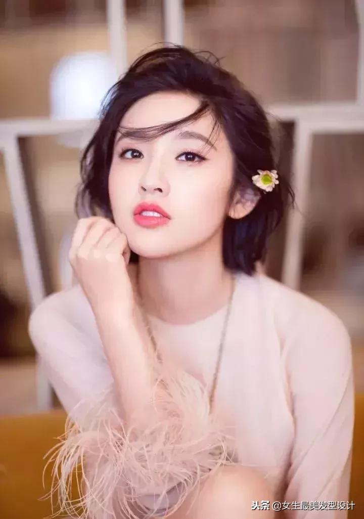 齐肩港风慵懒卷发长发,慵懒复古风卷发胖子女