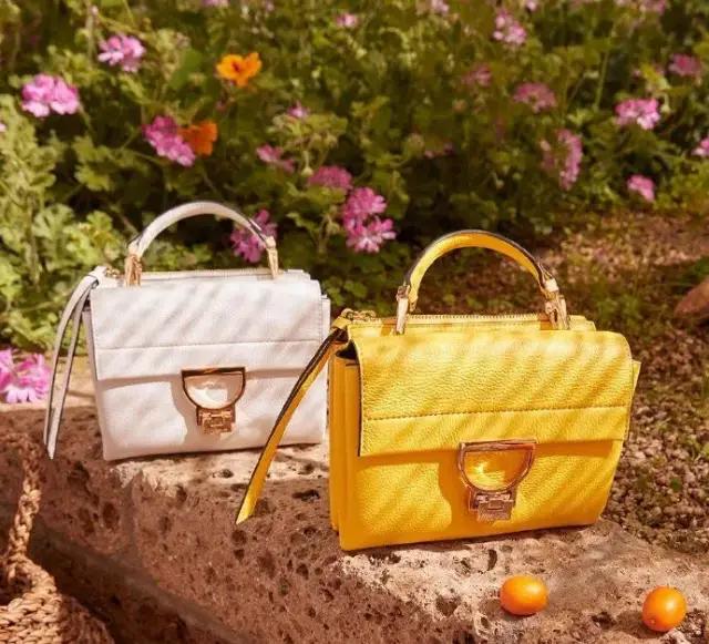 轻奢包包几千块,性价比高的轻奢包包