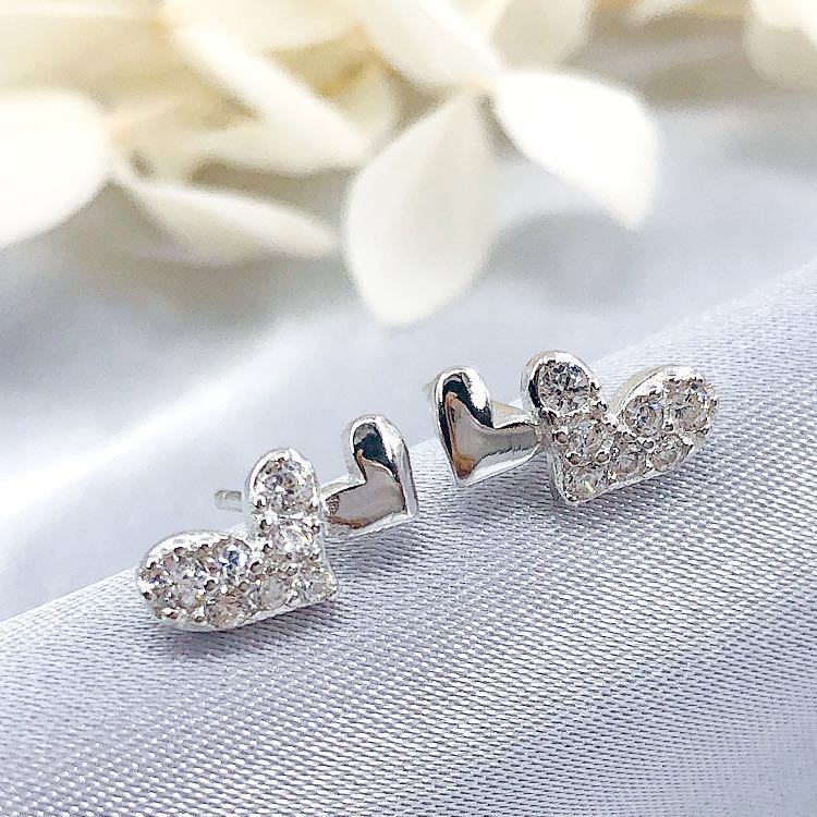 耳洞反复发炎吃什么药,耳洞反反复复发炎怎么办